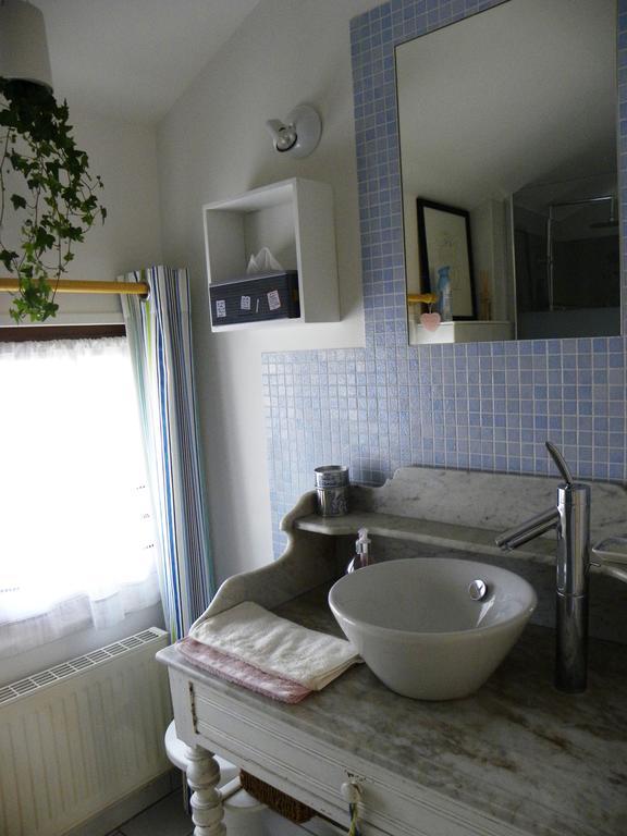 Entre Cour Et Jardin Hotell Châlons-en-Champagne Rom bilde
