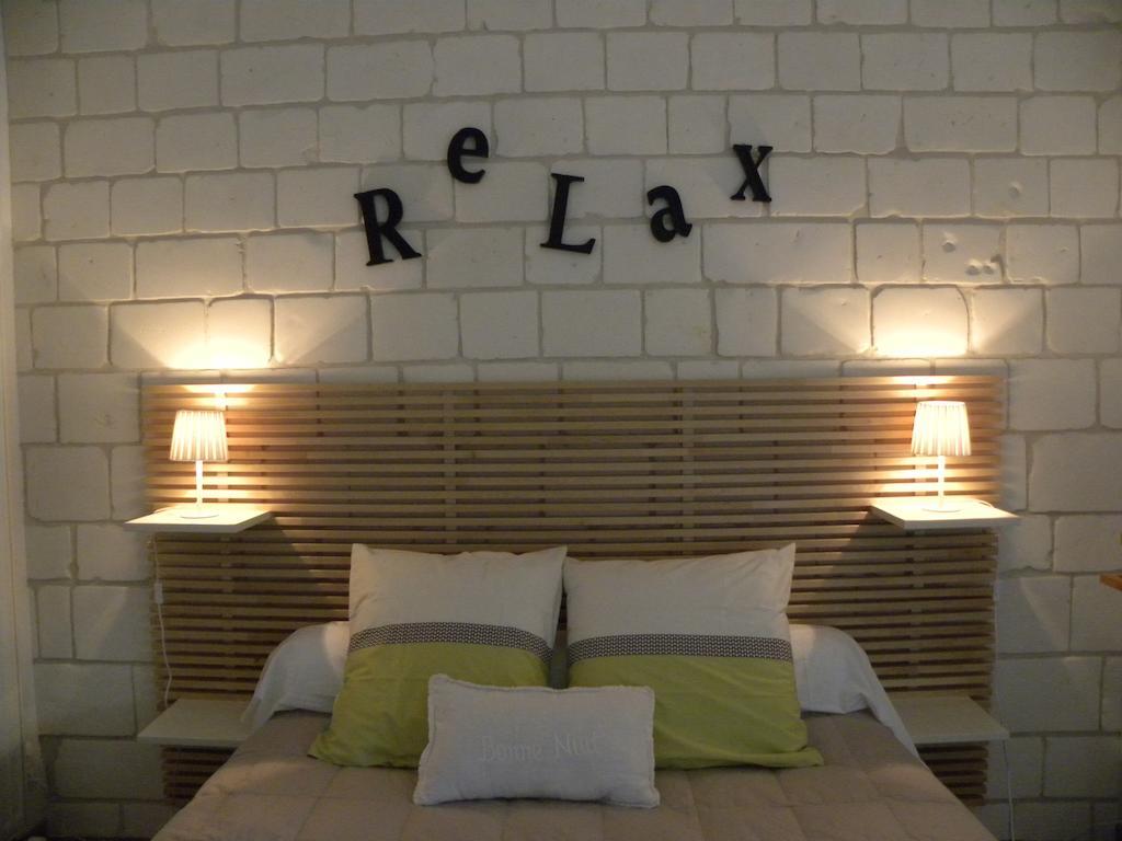 Entre Cour Et Jardin Hotell Châlons-en-Champagne Rom bilde