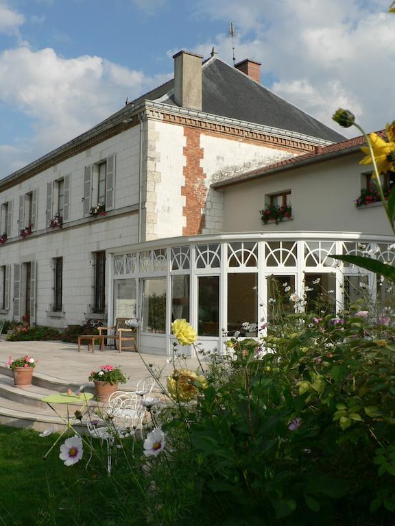 Entre Cour Et Jardin Hotell Châlons-en-Champagne Eksteriør bilde