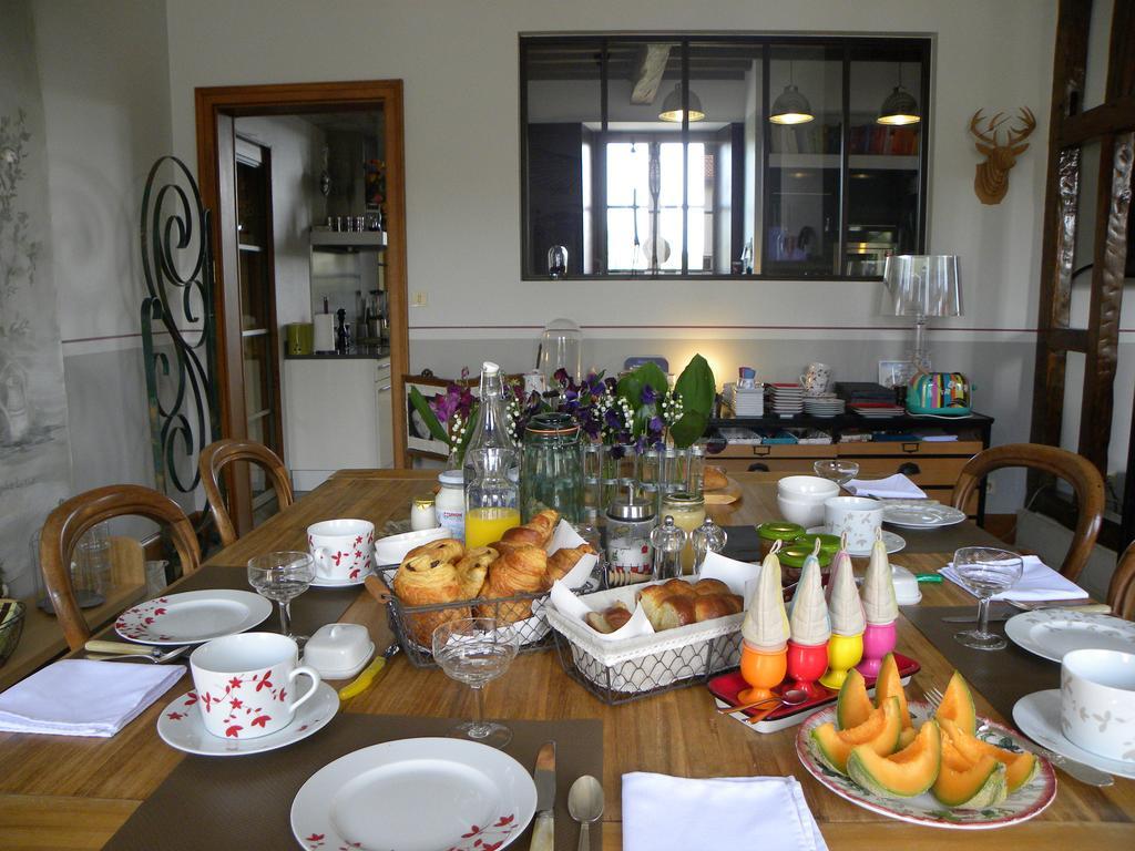 Entre Cour Et Jardin Hotell Châlons-en-Champagne Eksteriør bilde